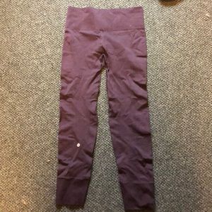 Lulu lemon maroon leggings